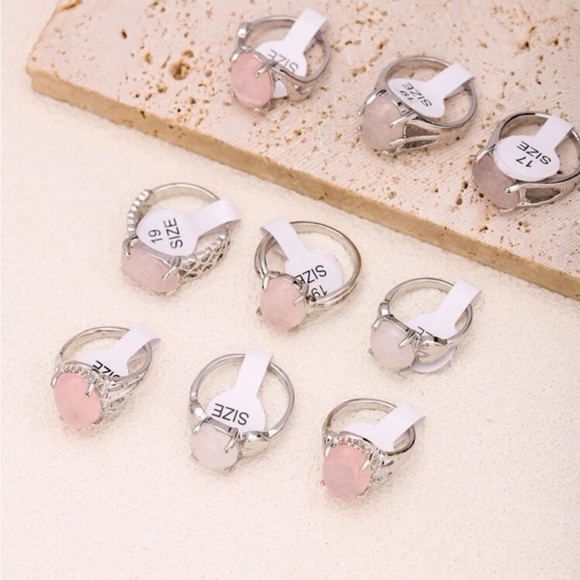 LIGHT PINK ROSE QUARTZ STONE SILVER RING (CHOICE 1) - Picture 2 of 3